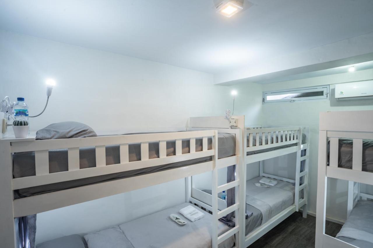 Ndalem Kampoeng Budget Stay Джокьякарта Экстерьер фото